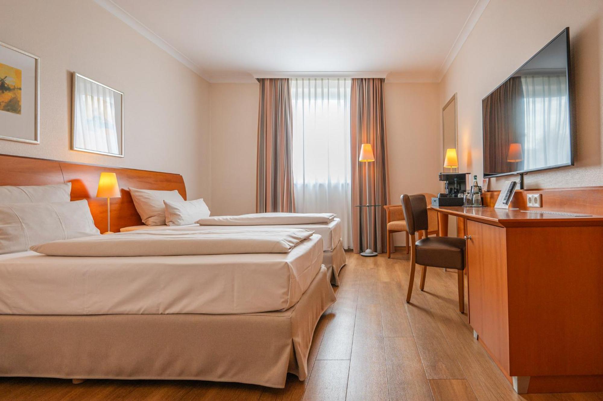 Philero Hotel Koeln Bagian luar foto