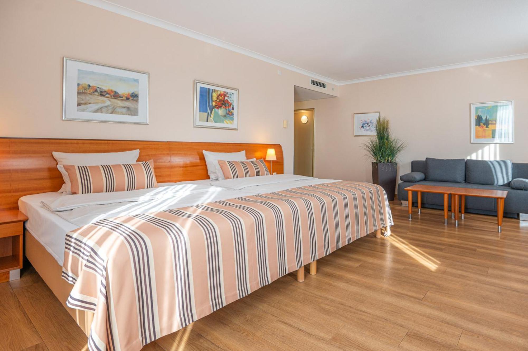 Philero Hotel Koeln Bagian luar foto
